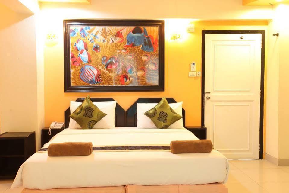 Home Pattaya Hotel Exterior foto